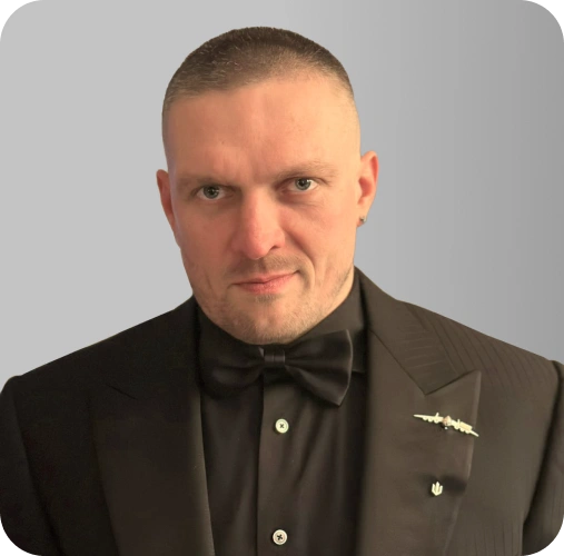 Usyk - Благодійний фонд Козак Драйв